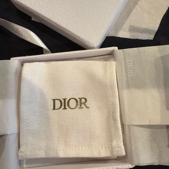 Dior Night Code Ring - Picture 10 of 13